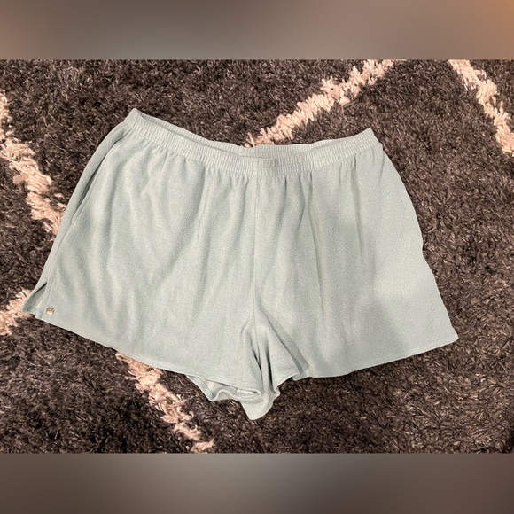Victoria's Secret Other - EUC size large VS lounge‎ shorts